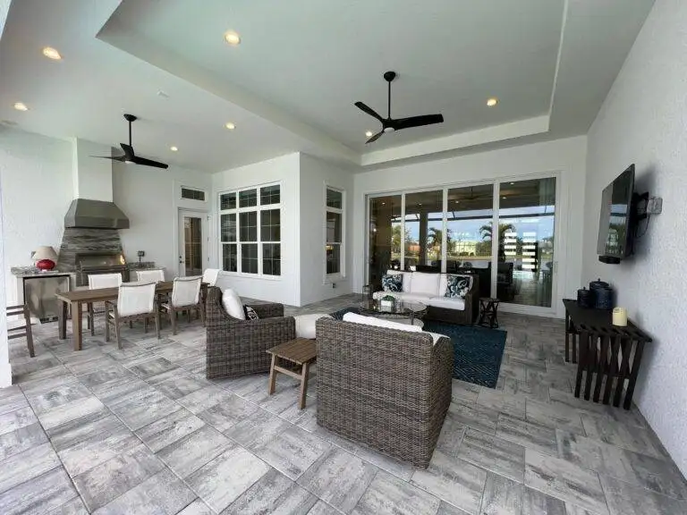 Lakewood Ranch Lake Front