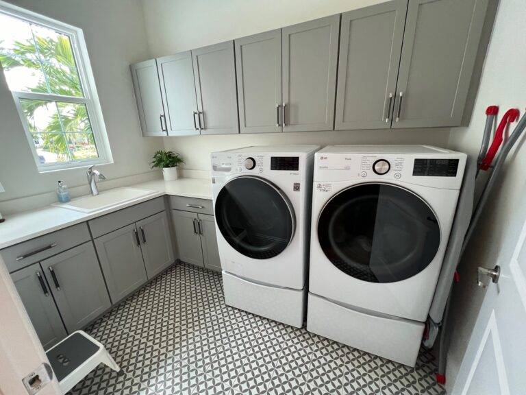 Lakewood Ranch Lake Front